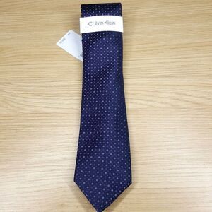 CALVIN KLEIN Mens Neck Tie Purple Micro Dot Silk Blend